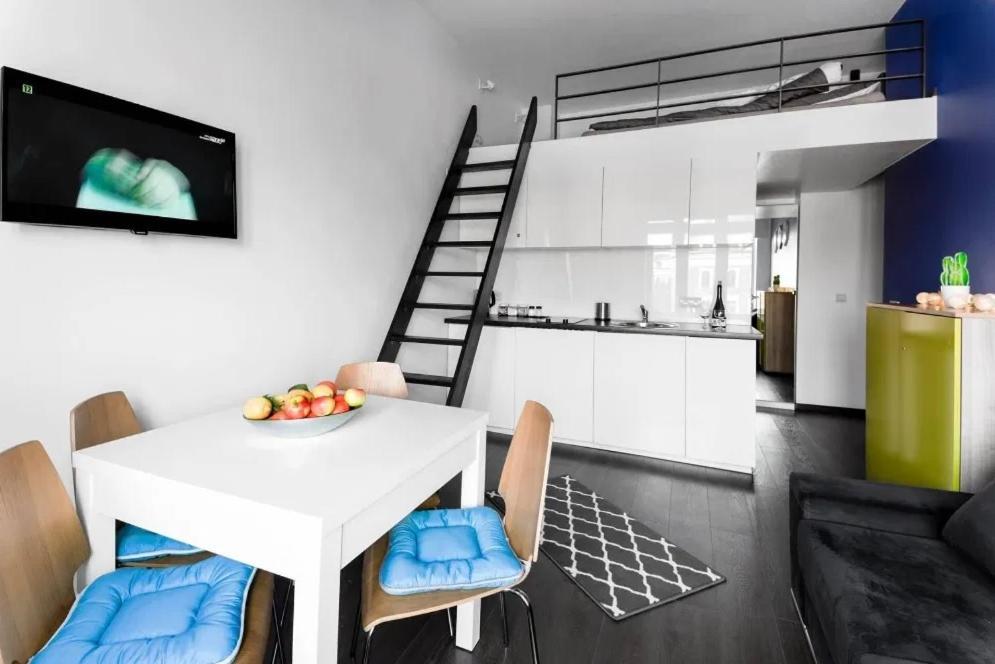 Room Tour Lubomirskiego 23 Kraków Exteriör bild